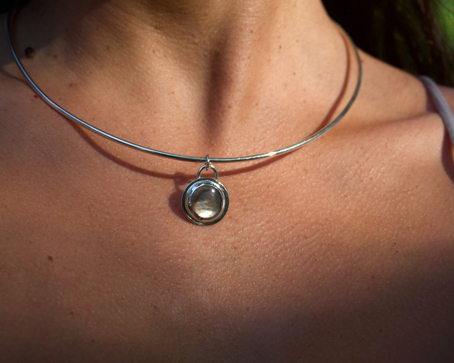 Black Mother of Pearl Collar Necklace I