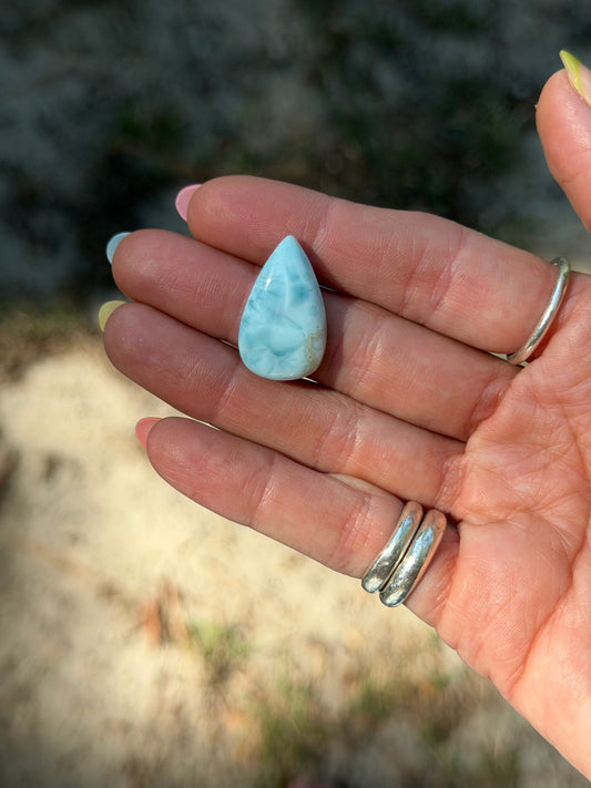 Larimar V4