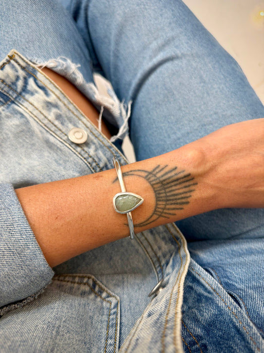 Moonstone Cuff V1