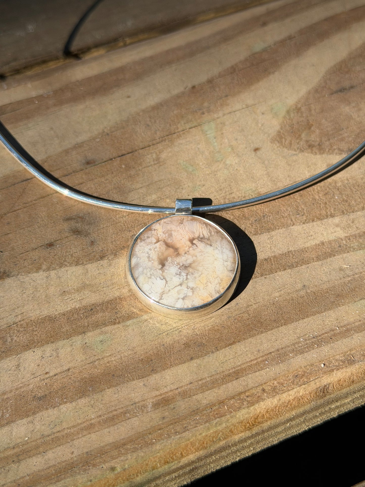 Agate Collar Necklace