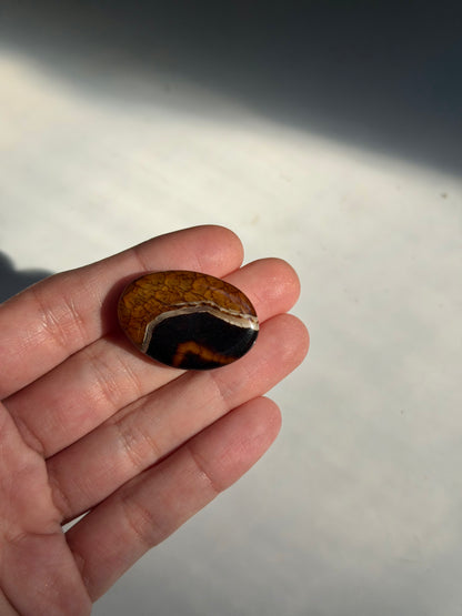 Montant Agate (Dark)