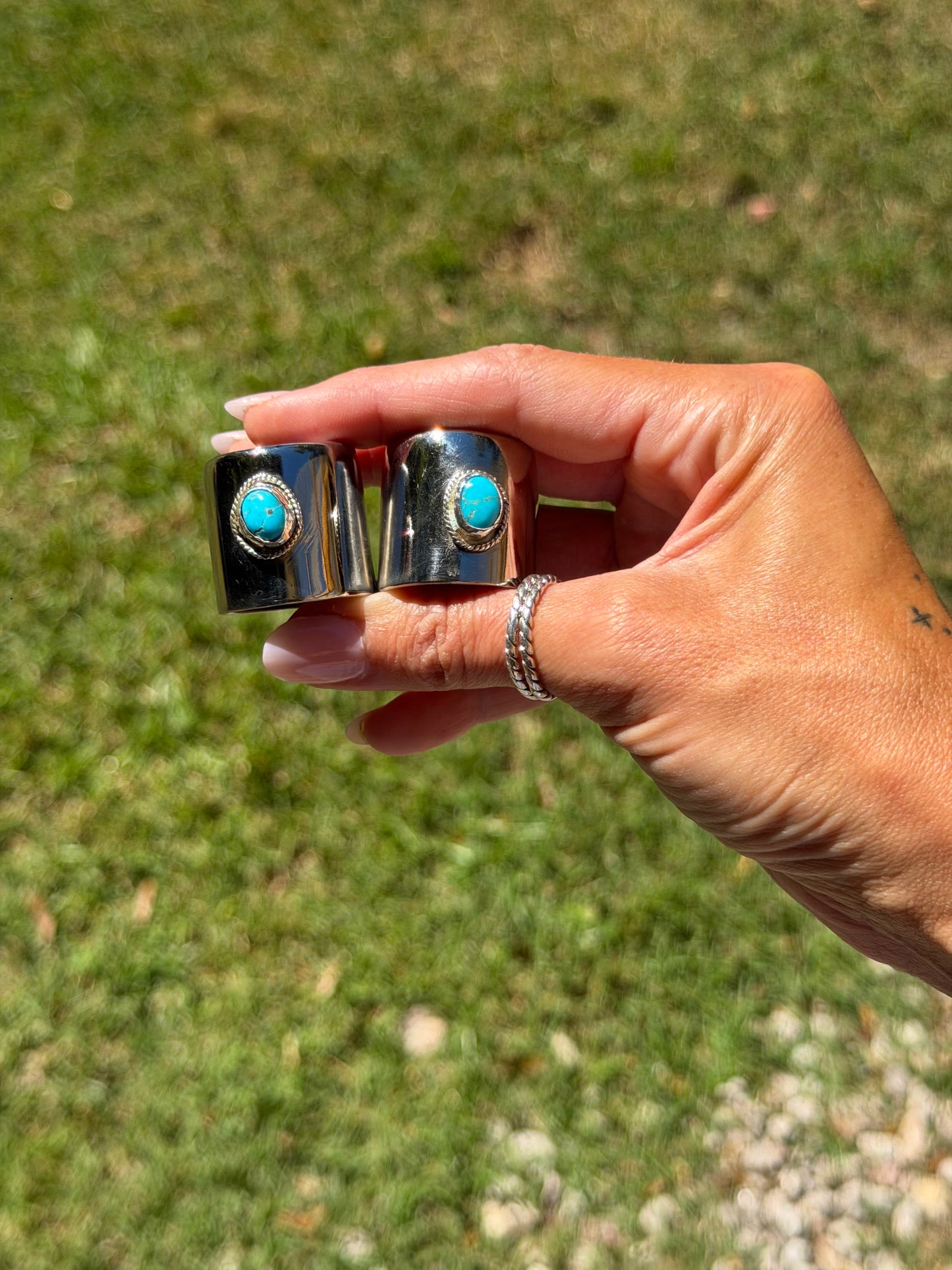 Turquoise Pushrod Collars